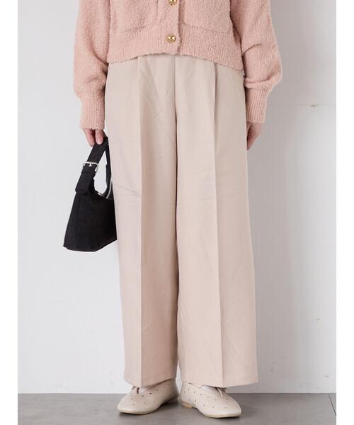 Te chichi TERRASSE(テチチテラス)の「タックストレートパンツ(その他パンツ・レディース・グレー/ブラック/ベージュ/ネイビー・L/M)」の1枚目の写真