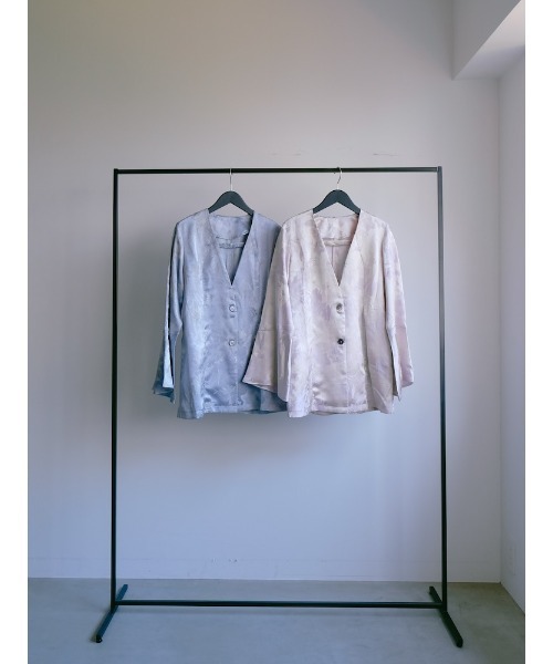 sahara（サハラ）の「Satin Jacquard Jacket/サテンジャガードジャケット（ノーカラージャケット・レディース・ライトブルー/パープル・FREE）」の17枚目の写真