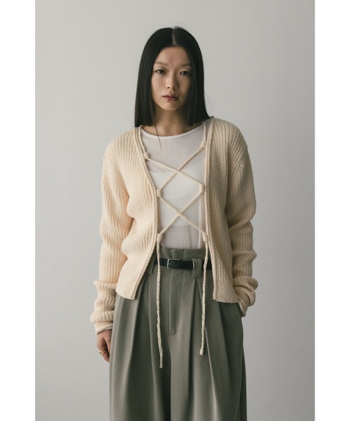 STYLEMIXER(スタイルミキサー)の「レースアップリブニットトップ(ニット/セーター・レディース・オレンジ/アイボリー/ブラック・FREE)」の4枚目の写真
