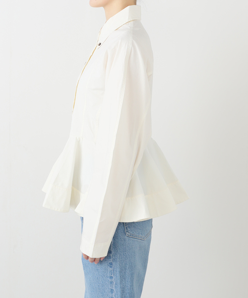 GANNI（ガニー）の「【GANNI/ガニー】Stretch Cotton Peplum Shirt：シャツ（シャツ/ブラウス・レディース・アイボリー・36）」の2枚目の写真