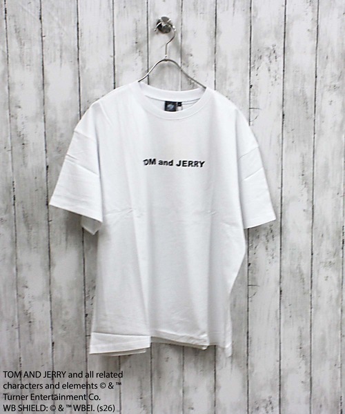 Tom＆Jerry（トムアンドジェリー）の「【TOM&JERRY/トム＆ジェリー】プリント オーバーサイズ Tシャツ（Tシャツ/カットソー・メンズ・ブラック/オフホワイト/ダークグリーン/ブルー/ホワイト系その他/チャコール/ネイビー/オレンジ・LARGE/X-LARGE/MEDIUM）」の12枚目の写真