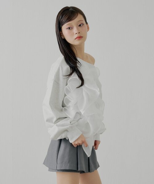 Chico（チコ）の「【SALON by Chico】ランダムチュールデザインオフショルスウェット（Tシャツ/カットソー・レディース・オートミール/ミント/ネイビー・FREE）」の5枚目の写真