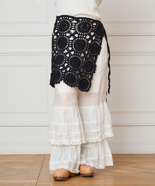 IENA LA BOUCLE（イエナラブークル）の「MAYDI/マイディ granny square スカート  ANUDAR（スカート・レディース・ブラック・FREE）」の2枚目の写真
