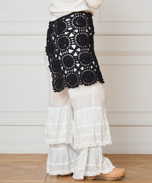 IENA LA BOUCLE（イエナラブークル）の「MAYDI/マイディ granny square スカート  ANUDAR（スカート・レディース・ブラック・FREE）」の5枚目の写真