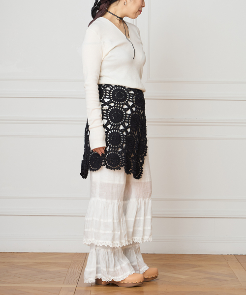 IENA LA BOUCLE（イエナラブークル）の「MAYDI/マイディ granny square スカート  ANUDAR（スカート・レディース・ブラック・FREE）」の9枚目の写真