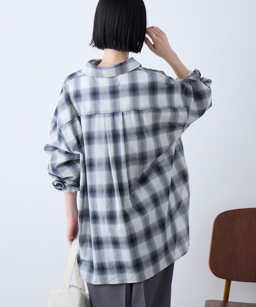 Aunely（オーネリー）の「【Aunely】洗練シアー チェックシャツ / マシンウォッシャブル＜YOSOOIシリーズ＞（シャツ/ブラウス・レディース・ブラウン/ベージュ/ネイビー/アイボリー/ブラック/ライトブルー・M/L）」の20枚目の写真