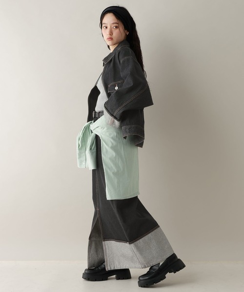 RAGEBLUE（レイジブルー）の「ステッチデザイン/ロールアップジップデニムブルゾン/セットアップ対応（デニムジャケット・レディース・ブルー/ブラック・FREE）」の4枚目の写真