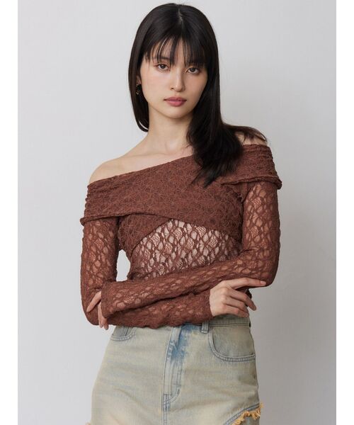MURUA（ムルーア）の「レースカシュクールオフショルトップス（Tシャツ/カットソー・レディース・ブラウン/ブラック/アイボリー・FREE）」の16枚目の写真