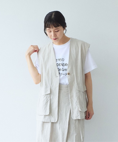 yuni(ユニ )の「高密度Cotton/Linen ベスト(シャツ/ブラウス・レディース・アイボリー/ブラック・FREE)」の7枚目の写真