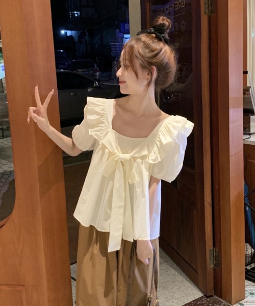 SHEPP(シープ)の「【26年春夏新作】ビッグリボンフリルショルダーペプラム半袖ブラウス(シャツ/ブラウス・レディース・アイボリー/ピンク・L/M)」の5枚目の写真
