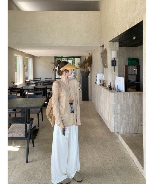 Ritzy(リッツィー)の「オフショルダーレイヤードシアートップス アンサンブル(アンサンブル・レディース・ベージュ/ホワイト/ブラック・FREE)」の7枚目の写真