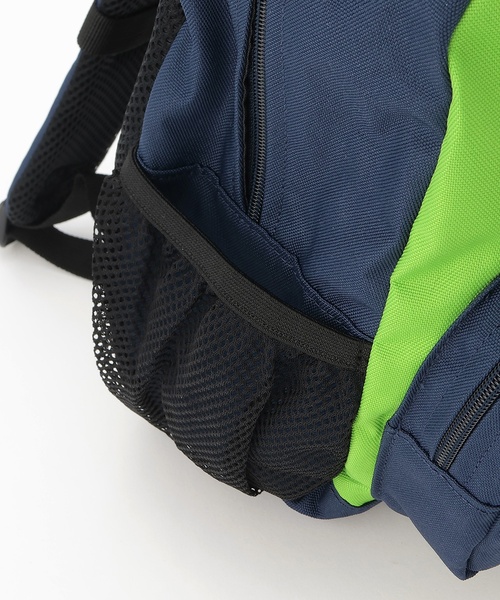 XLARGE KIDS(エクストララージキッズ)の「ファニーゴリラ バイカラーバックパック(バックパック/リュック・キッズ・イエロー/ネイビー/ブラック・F)」の6枚目の写真