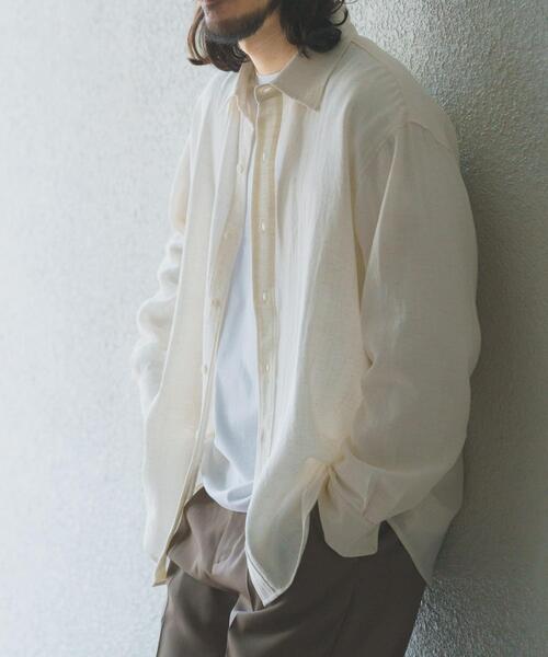 ITEMS URBANRESEARCH（アイテムズ アーバンリサーチ）の「リネンブレンドレギュラーカラーシャツ（シャツ/ブラウス・メンズ・ホワイト/ブルー系その他/イエロー系その他/ピンク系その他・LARGE/MEDIUM）」の2枚目の写真
