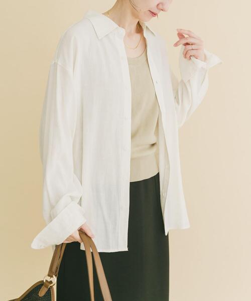 ITEMS URBANRESEARCH(アイテムズ アーバンリサーチ)の「リネンブレンドレギュラーカラーシャツ(シャツ/ブラウス・メンズ・ホワイト/ブルー系その他/イエロー系その他/ピンク系その他・LARGE/MEDIUM)」の7枚目の写真