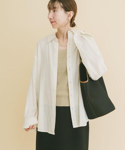 ITEMS URBANRESEARCH(アイテムズ アーバンリサーチ)の「リネンブレンドレギュラーカラーシャツ(シャツ/ブラウス・メンズ・ホワイト/ブルー系その他/イエロー系その他/ピンク系その他・LARGE/MEDIUM)」の9枚目の写真