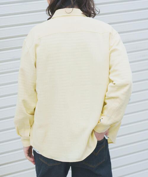 ITEMS URBANRESEARCH(アイテムズ アーバンリサーチ)の「リネンブレンドレギュラーカラーシャツ(シャツ/ブラウス・メンズ・ホワイト/ブルー系その他/イエロー系その他/ピンク系その他・LARGE/MEDIUM)」の16枚目の写真