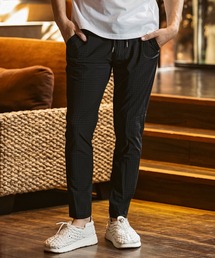 1PIU1UGUALE3  RELAX （ウノピゥウノウグァーレトレ リラックス）の「1PIU1UGUALE3 RELAX(ウノピゥウノウグァーレトレ リラックス)接触冷感 グレンチェック ナイロンスラックス（スラックス）」