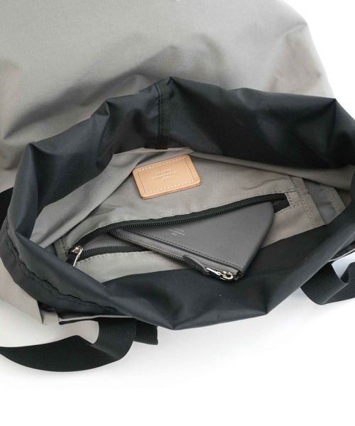 STANDARD SUPPLY(スタンダードサプライ)の「スタンダードサプライ / SIMPLICITY シンプリシティ / 2WAY BUCKET PACK ツーウェイバケットパック(バックパック/リュック・レディース・モカ/ダークネイビー/グレー/チャコールグレー/ブラック・FREE)」の10枚目の写真