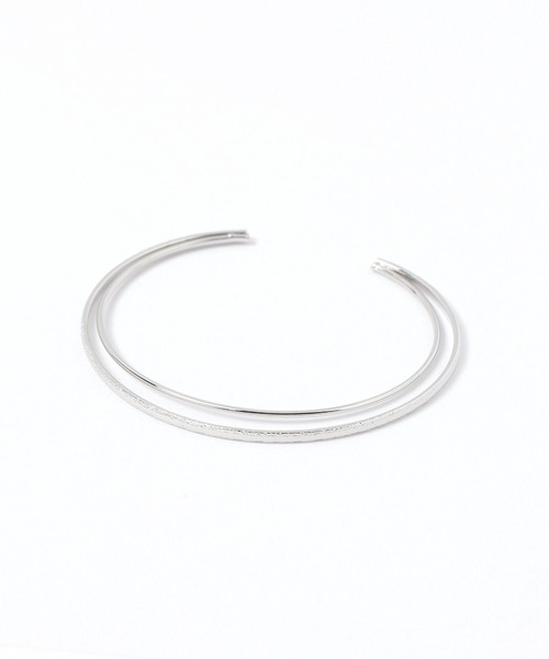 LAKOLE（ラコレ）の「ツインラインメタルバングル / 644582（バングル/リストバンド・レディース・その他1/その他2・FREE）」の2枚目の写真