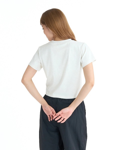 ROXY(ロキシー)の「ROXY ウィメンズ FITNESS FEEL THE SPARK TEE Tシャツ 【2026年春夏モデル】/ロキシーUVカット速乾ショート丈半袖Tシャツ(Tシャツ/カットソー・レディース・ブラック/グレー/ホワイト・MEDIUM/LARGE/SMALL)」の14枚目の写真