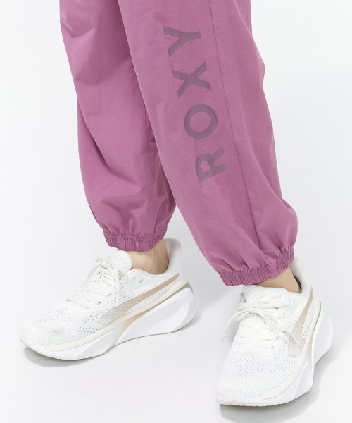 ROXY(ロキシー)の「ロキシー ROXY フィットネス ロングパンツ(その他パンツ・レディース・ブラック/パープル・M/L/S)」の8枚目の写真