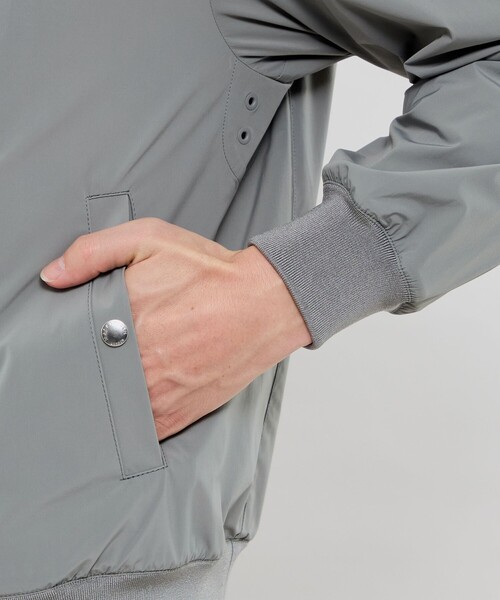 MACKINTOSH LONDON（マッキントッシュ ロンドン）の「【FEATHER-TECH PAC】【FLEX NYLON】ストレッチナイロンMA-1（ブルゾン・メンズ・ネイビー/グレー・42/38/40）」の9枚目の写真