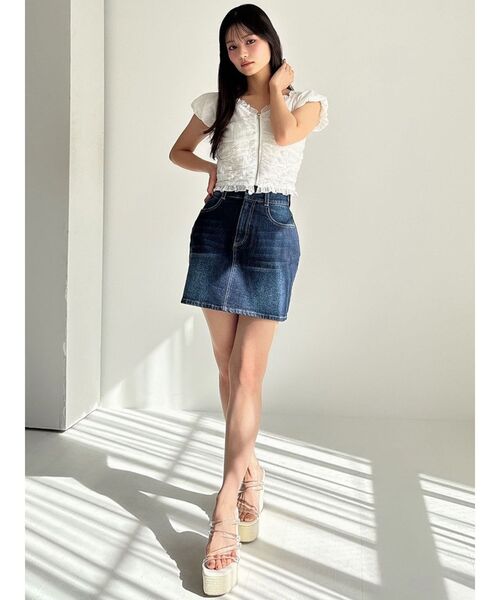 RESEXXY(リゼクシー)の「ベーシックデニムミニスカート(デニムスカート・レディース・インディゴブルー/ライトブルー・FREE)」の10枚目の写真