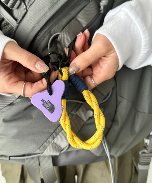 THE NORTH FACE(ザノースフェイス)の「THE NORTH FACE(ザ・ノースフェイス)/キーリング バッグチャーム カラビナ ロープ/CLIMBING HOLD KEY RING(キーホルダー・レディース・ミント/イエロー/パープル/オレンジ・FREE)」の3枚目の写真