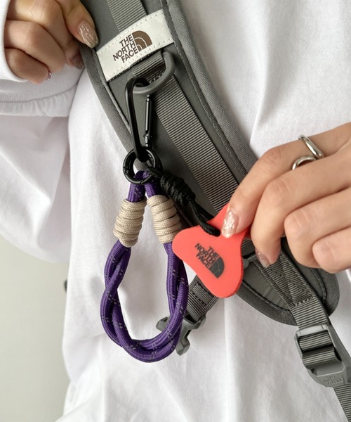 THE NORTH FACE(ザノースフェイス)の「THE NORTH FACE(ザ・ノースフェイス)/キーリング バッグチャーム カラビナ ロープ/CLIMBING HOLD KEY RING(キーホルダー・レディース・ミント/イエロー/パープル/オレンジ・FREE)」の4枚目の写真