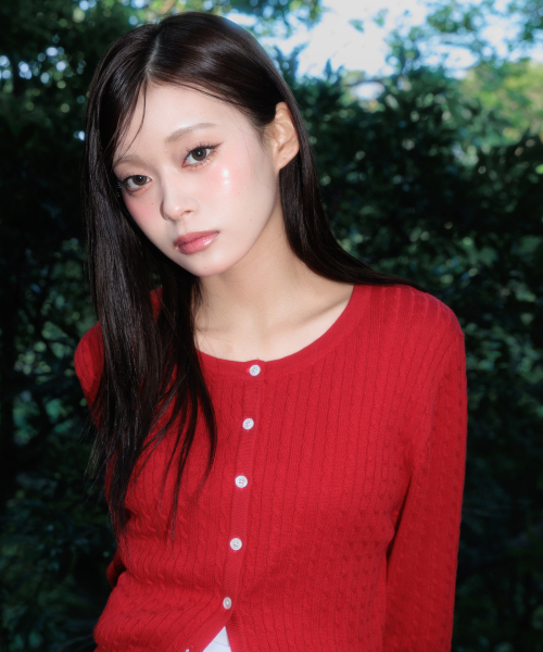 ROSEFRANTZ（ロゼフランツ）の「Cable Knit Basic Cardigan [Rose Red]（カーディガン/ボレロ・レディース・レッド・OS）」の6枚目の写真