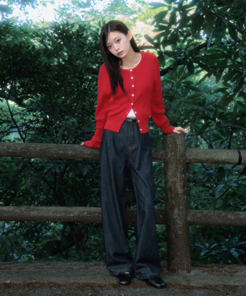 ROSEFRANTZ（ロゼフランツ）の「Cable Knit Basic Cardigan [Rose Red]（カーディガン/ボレロ・レディース・レッド・OS）」の7枚目の写真