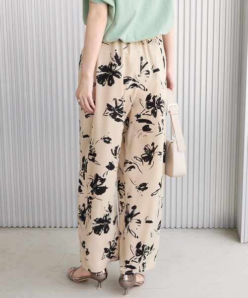 AMERICAN HOLIC（アメリカンホリック）の「【WEB限定】アソートギャザー柄パンツ（その他パンツ・レディース・ベージュ/ブラウン/ブラック・L/M/S）」の11枚目の写真