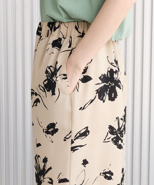 AMERICAN HOLIC（アメリカンホリック）の「【WEB限定】アソートギャザー柄パンツ（その他パンツ・レディース・ベージュ/ブラウン/ブラック・L/M/S）」の13枚目の写真