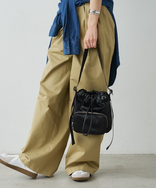 russet(ラシット)の「《インフルエンサースタッフ企画》マルチショルダーバッグ(ショルダーバッグ・レディース・カーキ/ブラック/グレー・FREE)」の8枚目の写真