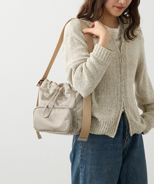 russet（ラシット）の「《インフルエンサースタッフ企画》マルチショルダーバッグ（ショルダーバッグ・レディース・カーキ/ブラック/グレー・FREE）」の4枚目の写真