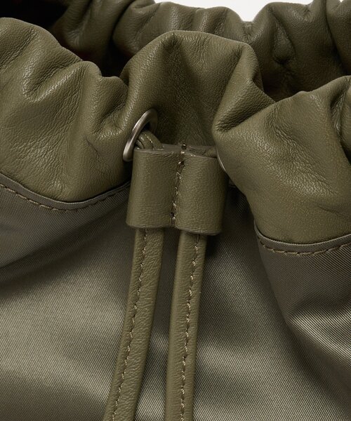 russet（ラシット）の「《インフルエンサースタッフ企画》マルチショルダーバッグ（ショルダーバッグ・レディース・カーキ/ブラック/グレー・FREE）」の14枚目の写真