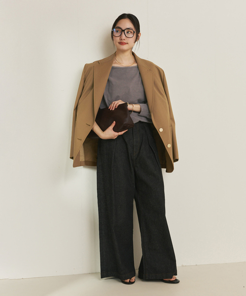 plage(プラージュ)の「linen mix tuck デニムパンツ(デニムパンツ・レディース・ブラック・34/36/38)」の3枚目の写真