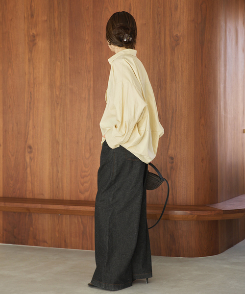 plage(プラージュ)の「linen mix tuck デニムパンツ(デニムパンツ・レディース・ブラック・34/36/38)」の5枚目の写真