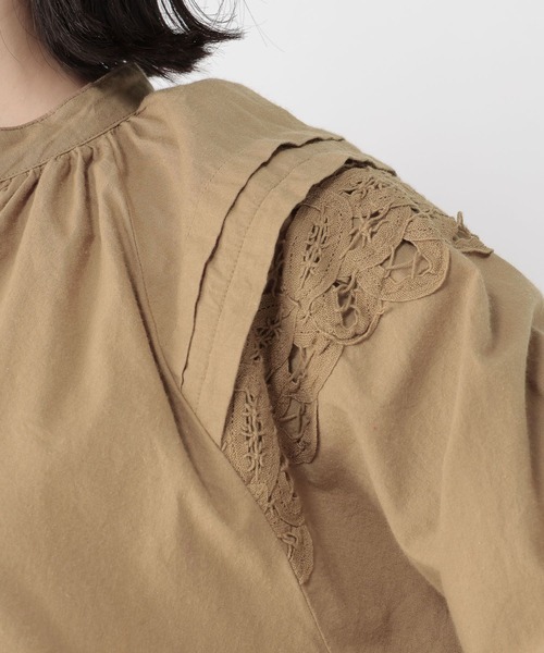 studio CLIP(スタディオクリップ)の「【Limited Line】バテンレースギャザーブラウス(シャツ/ブラウス・レディース・ブラック/ベージュ・FREE)」の22枚目の写真