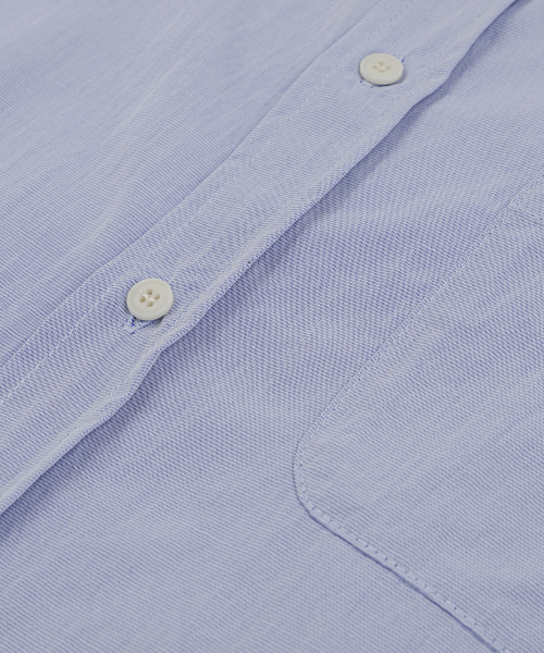 LETTERCOMO(レテルコモ)の「エッセンシャルペーパーソリッドシャツアーバンブルー(シャツ/ブラウス・レディース・その他・MEDIUM/LARGE)」の4枚目の写真