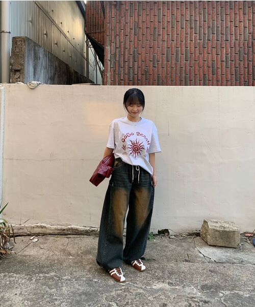 COSO(コソ)の「CCビーチアートワーク半袖Tシャツ(6色)(Tシャツ/カットソー・レディース・ホワイト/ライトグレー/ネイビー/バーガンディー/グレー/ブラック・SMALL/MEDIUM/LARGE)」の17枚目の写真
