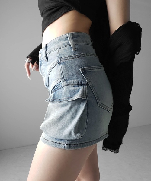 me+em select(ミームセレクト)の「※※【 2color / 4size 】カーゴポケットレイヤードデニムミニスカパン / cargo pocket layered denim mini skirt pants(デニムパンツ・レディース・ブルー/ブラック・MEDIUM/SMALL/X-LARGE/LARGE)」の10枚目の写真