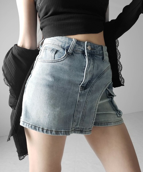 me+em select(ミームセレクト)の「※※【 2color / 4size 】カーゴポケットレイヤードデニムミニスカパン / cargo pocket layered denim mini skirt pants(デニムパンツ・レディース・ブルー/ブラック・MEDIUM/SMALL/X-LARGE/LARGE)」の12枚目の写真