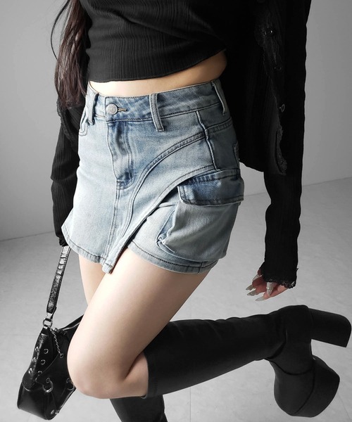 me+em select(ミームセレクト)の「※※【 2color / 4size 】カーゴポケットレイヤードデニムミニスカパン / cargo pocket layered denim mini skirt pants(デニムパンツ・レディース・ブルー/ブラック・MEDIUM/SMALL/X-LARGE/LARGE)」の15枚目の写真
