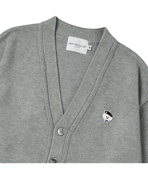Beyond Closet(-)の「ILP カシミヤクラシックロゴカーディガン グレー(カーディガン/ボレロ・メンズ・その他・SMALL/MEDIUM/LARGE)」の5枚目の写真