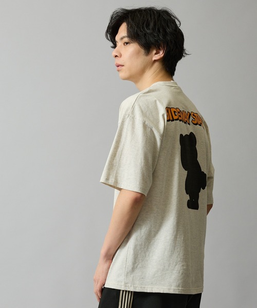 En serio TOKYO（エンソリオトーキョー）の「【SIDEWAYSTANCE】シルエットダウナーベア半袖Tシャツ 70702（Tシャツ/カットソー・メンズ・ホワイト/ブラック/オートミール・LARGE/X-LARGE/SMALL/MEDIUM）」の7枚目の写真