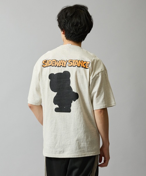En serio TOKYO（エンソリオトーキョー）の「【SIDEWAYSTANCE】シルエットダウナーベア半袖Tシャツ 70702（Tシャツ/カットソー・メンズ・ホワイト/ブラック/オートミール・LARGE/X-LARGE/SMALL/MEDIUM）」の8枚目の写真