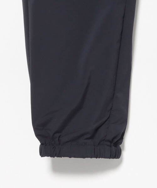 BEAMS GOLF（ビームスゴルフ）の「〈WOMEN〉B.G.THREE / ALL-TIME 撥水 ストレッチ ナイロン トレーニング パンツ（LV.4）（その他パンツ・レディース・ブラック/ネイビー・MEDIUM/LARGE）」の10枚目の写真