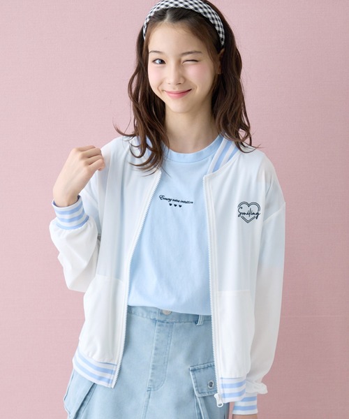 Amourire girl(アムリールガール)の「配色ライン ジップアップ ブルゾン パーカー 3色展開(UV対策/紫外線対策)(パーカー・キッズ・ライトパープル/ホワイト/ブラック・150cm/140cm/130cm/160cm)」の21枚目の写真
