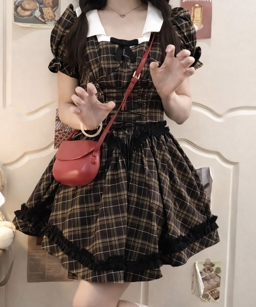 lulufa(ルルファ)の「配色チェックミニワンピース(ワンピース・レディース・ブラック系・FREE)」の4枚目の写真